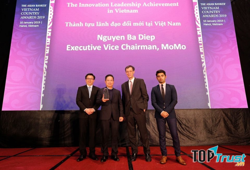 MoMo được vinh danh kép tại giải thưởng quốc gia Việt Nam The Asian Banker 2019: “Ví điện tử của năm” và “Lãnh đạo đổi mới”