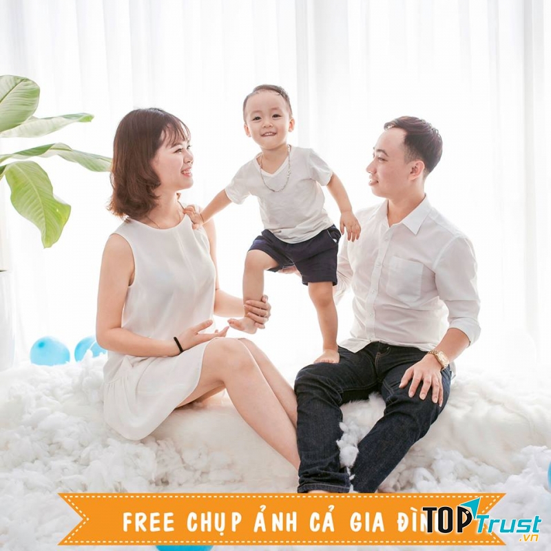 Mon Kids - Tiệm ảnh bé yêu