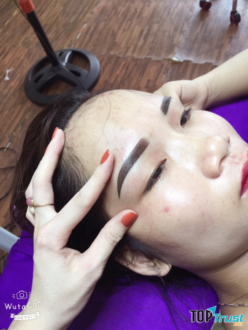 Mong Trần Phun Xăm Thẩm Mỹ