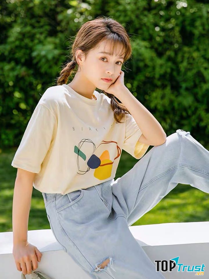 hop có bộ sưu tập các mẫu áo thun phong cách ngọt ngào, nữ tính