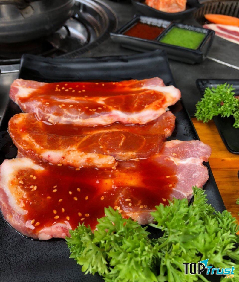 Moon BBQ