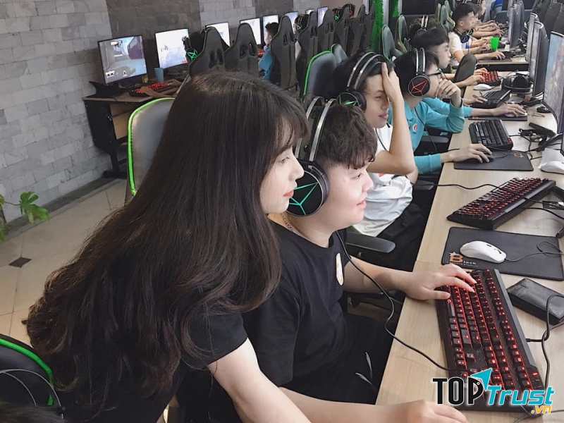 Moon Gaming - 23 Ngõ Thông Phong