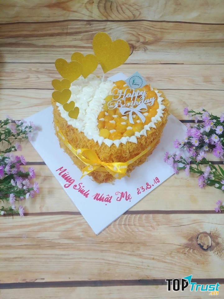 Bạn có thể tùy ý lựa chọn kích thước và kiểu dáng bánh theo ý mình.