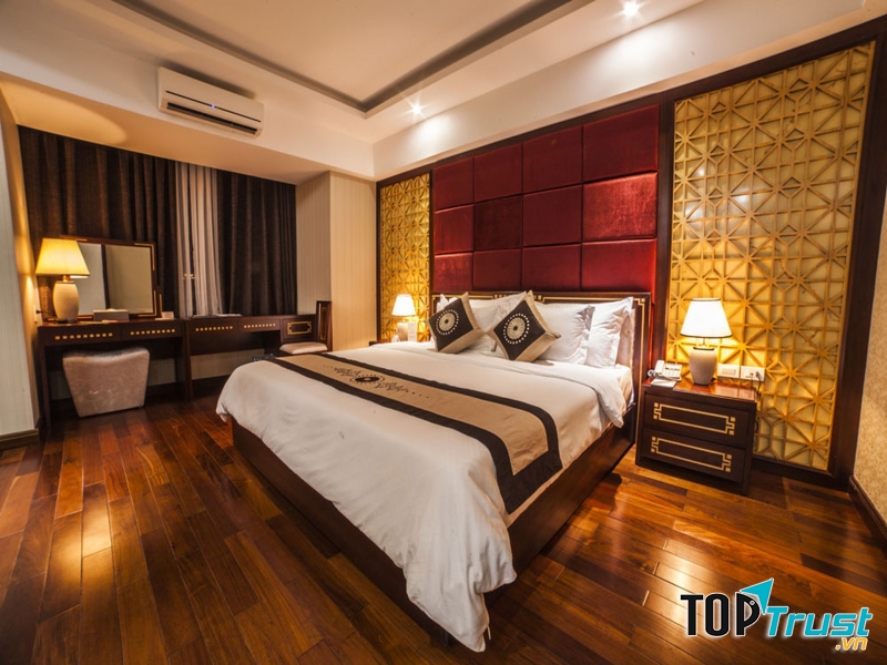 Mỗi phòng nghỉ ở đây đều được trang bị máy lạnh, tivi, internet,…nên du khách có thể yên tâm về chất lượng phòng khi nghỉ ngơi tại khách sạn.