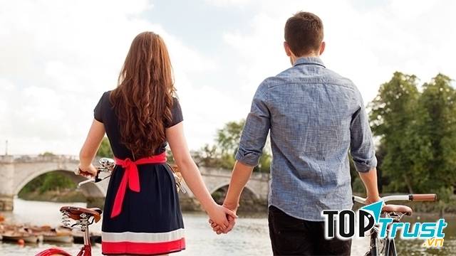 Bạn hãy tắt điện thoại và máy tính xách tay trong ngày Valentine