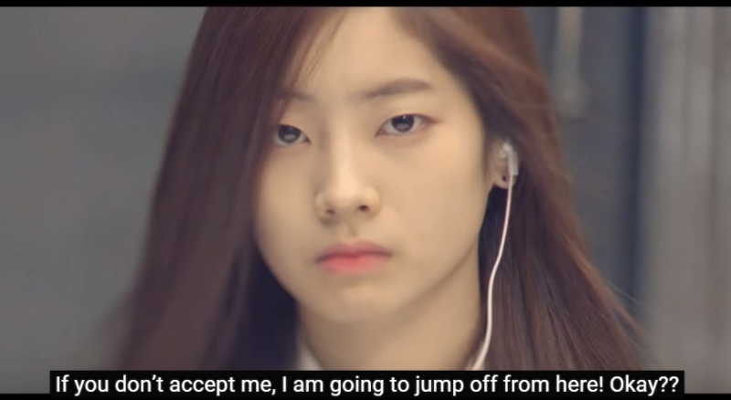 Một số thành viên của TWICE đã xuất hiện trong các MV trước đó của các nhóm nhạc cùng công ty