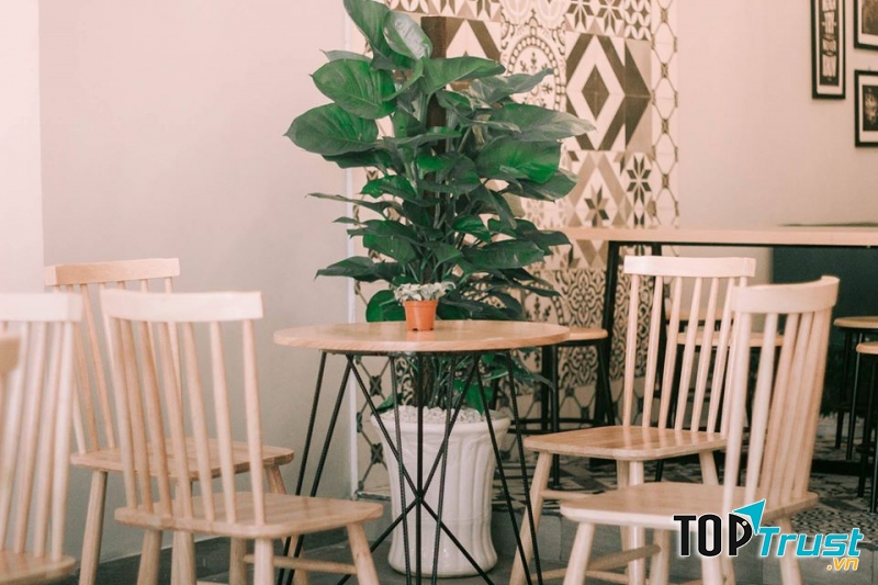 Mr Bi – Coffe & Milk Tea