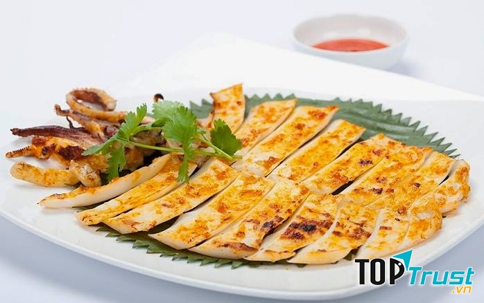 Món mực một nắng nướng tỏi ớt nguyên chất đến 100% mà bạn không nên bỏ qua