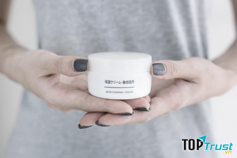 Kem dưỡng ẩm Muji Moisturising Cream