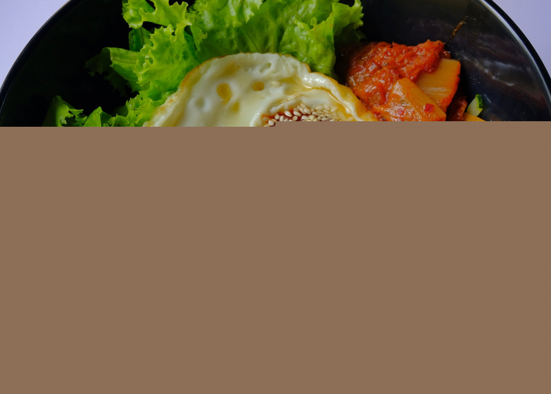 Mukbang với nhiều món ăn đậm chất Hàn Quốc