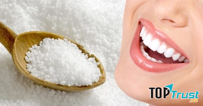 Làm trắng răng bằng muối