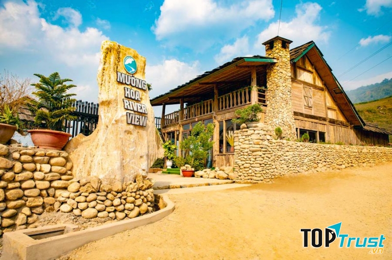 Muong Hoa River View Homestay