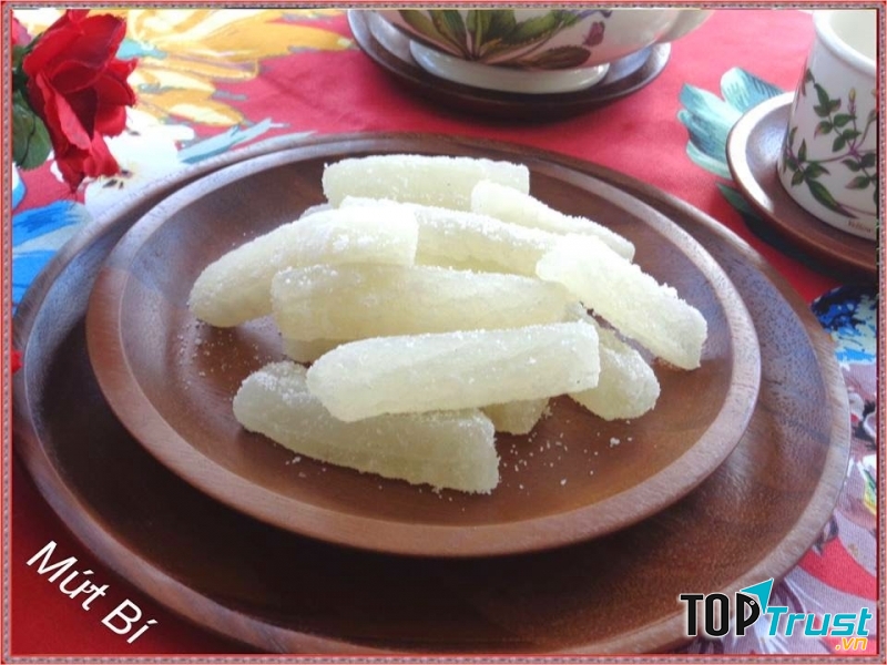 Mứt bí đao mang vị ngọt - mát có tác dụng lợi tiểu, giải nhiệt.