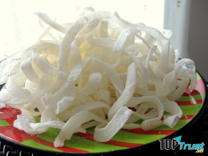 Mứt dừa dễ làm, chữa chướng bụng, khó tiêu