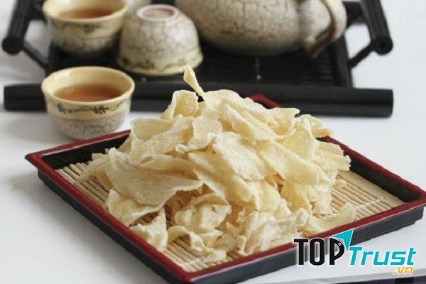 Mứt gừng làm ấm bụng, dùng với trà nóng thì còn gì bằng