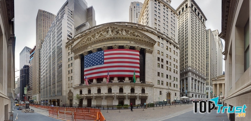 Phố Wall, Hoa Kỳ chính là trung tâm tài chính thế giới.