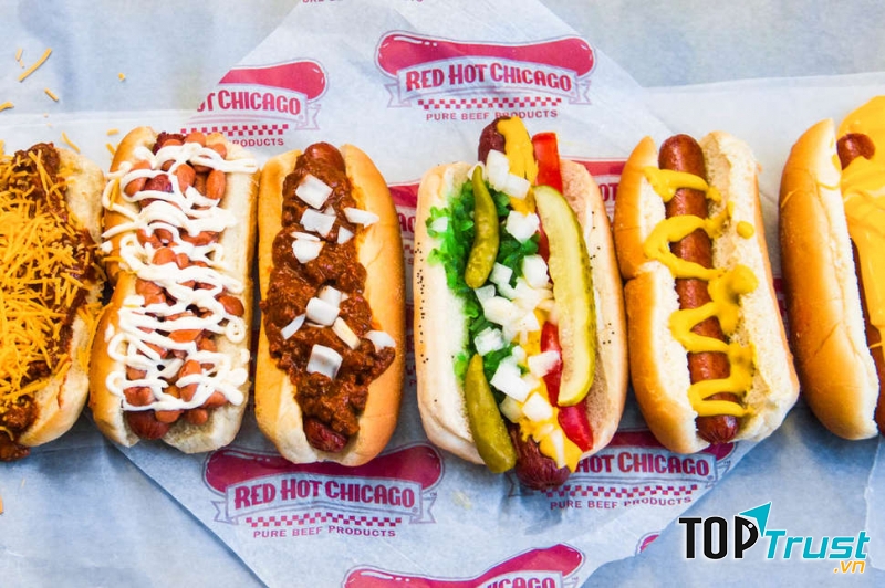 Bánh mì kẹp xúc xích Mỹ