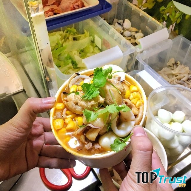 Món mỳ cốc