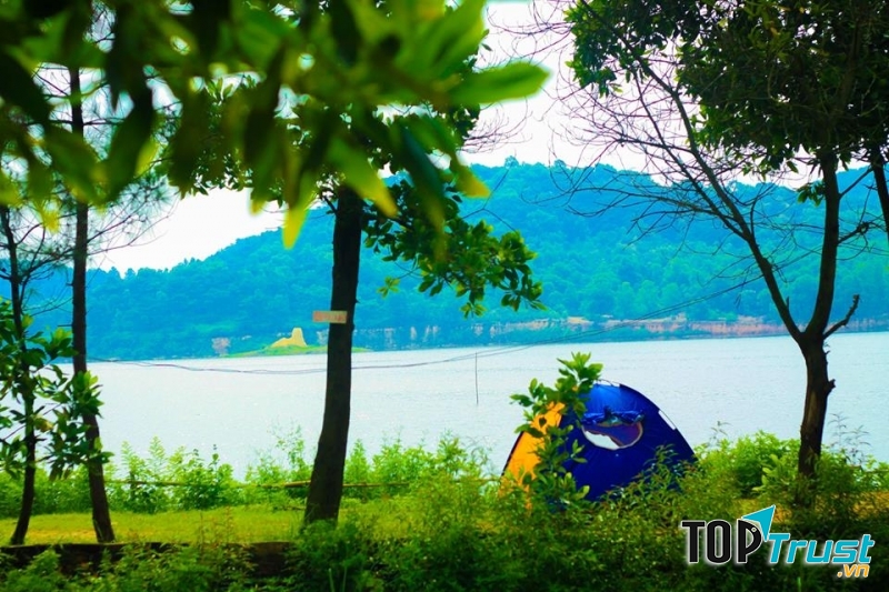 My hill Hồ Đồng Quan