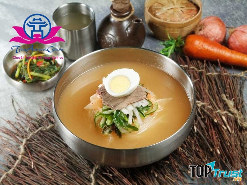 Mỳ lạnh Naengmyeon