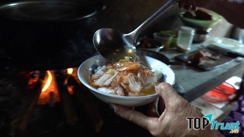 Mỳ Quảng Bà Láng