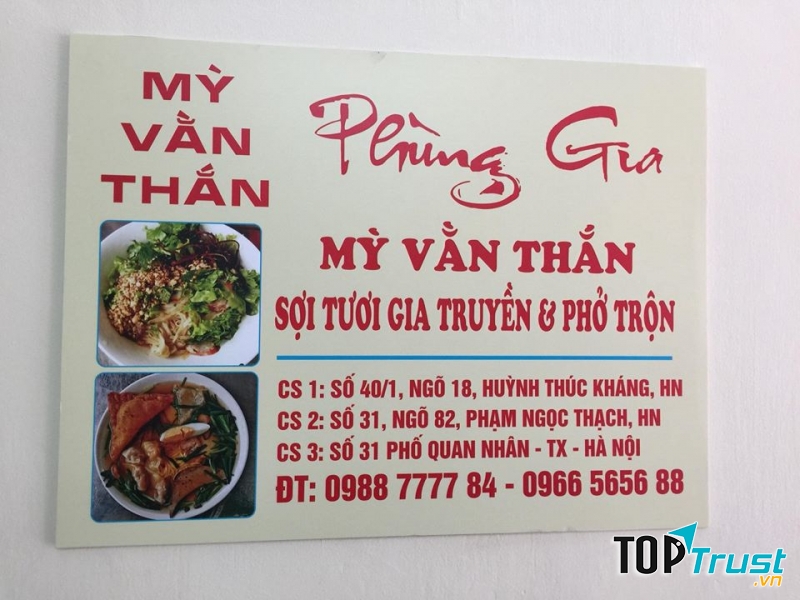 Mỳ vằn thắn Phùng Gia