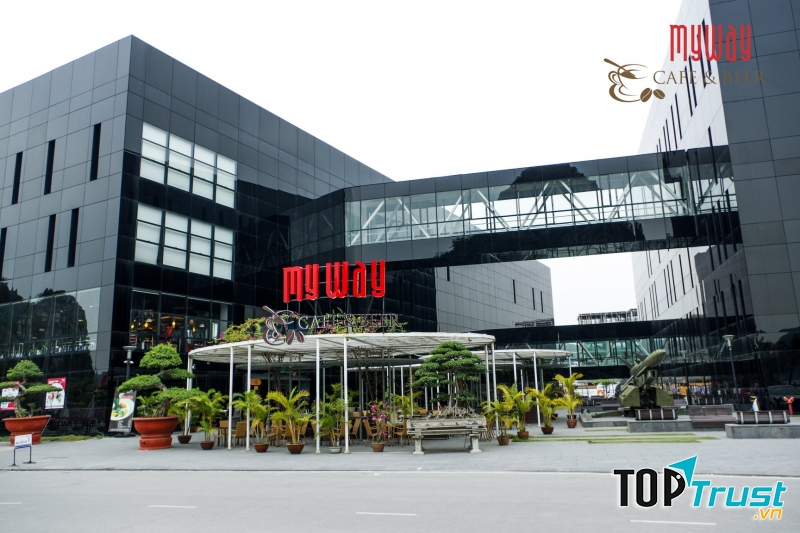 Không gian cao bồi tại My Way Steakhouse