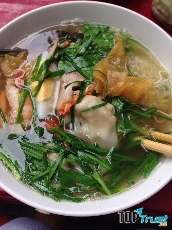 Bát mì hấp dẫn khó có thể cưỡng lại