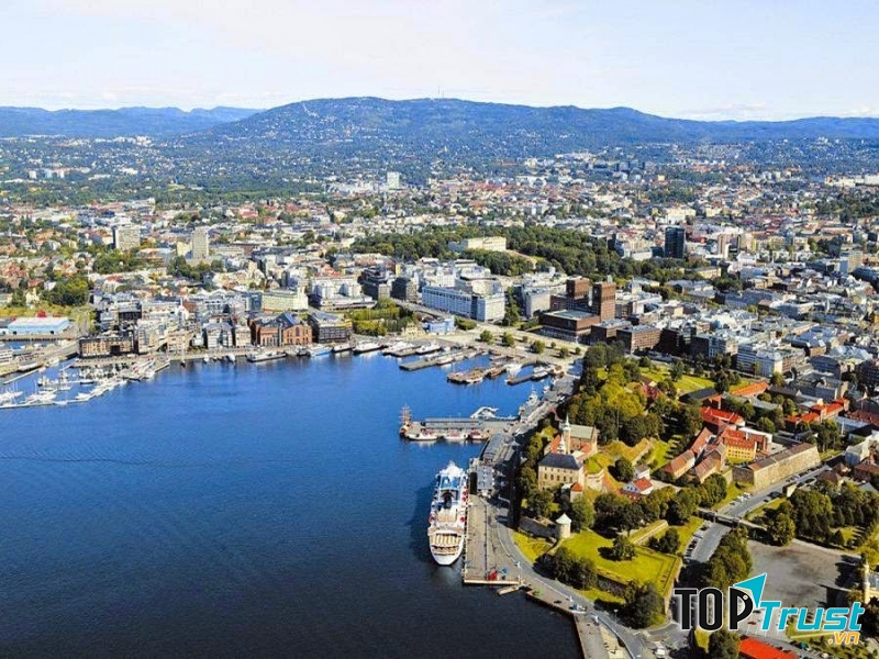 Thủ đô Oslo của Na Uy nhìn từ trên cao