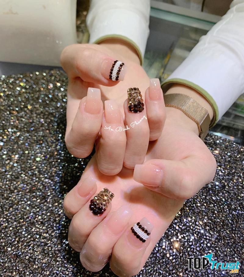 Nail An Bình Phương