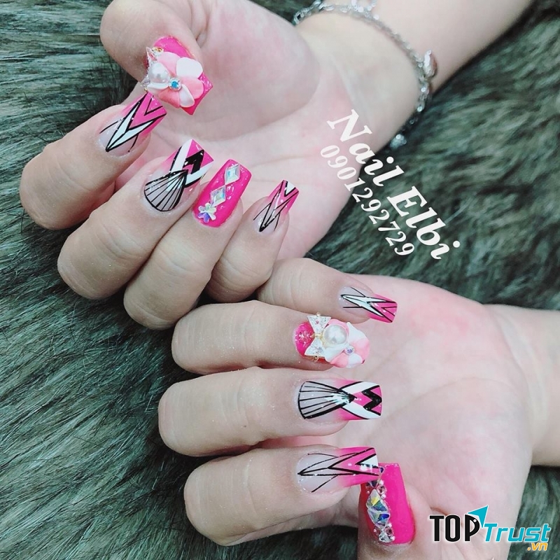 Nail Elbi (Kim Ngân Lê)