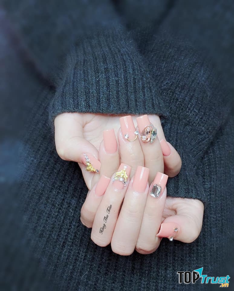 Nail Hằng Thu Trần