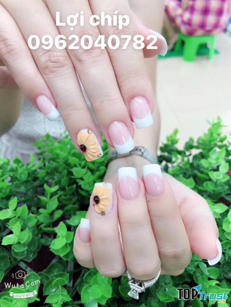 Nail Lợi Chíp