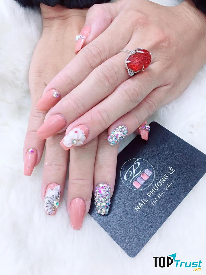 Nail Phương Lê
