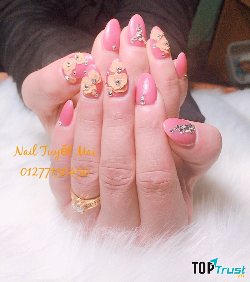 Nail Tuyết Mai