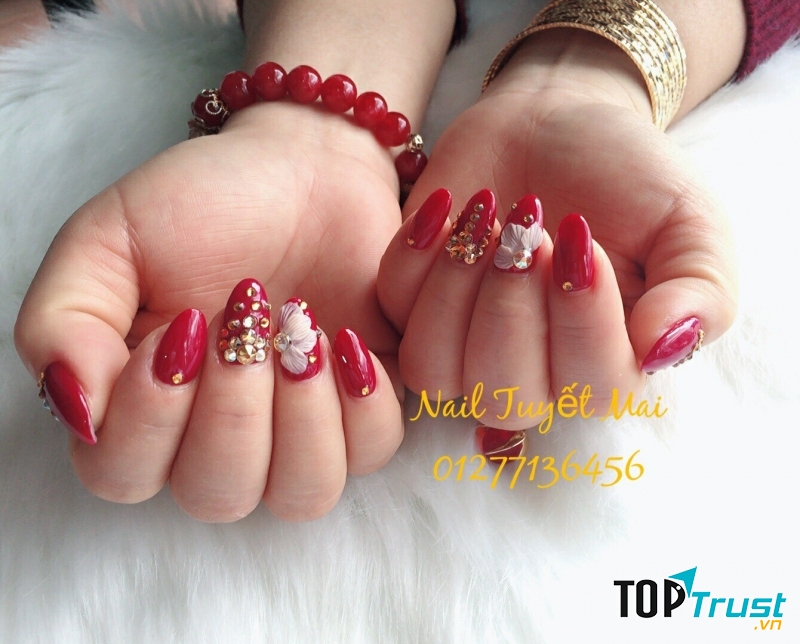 Nail Tuyết Mai
