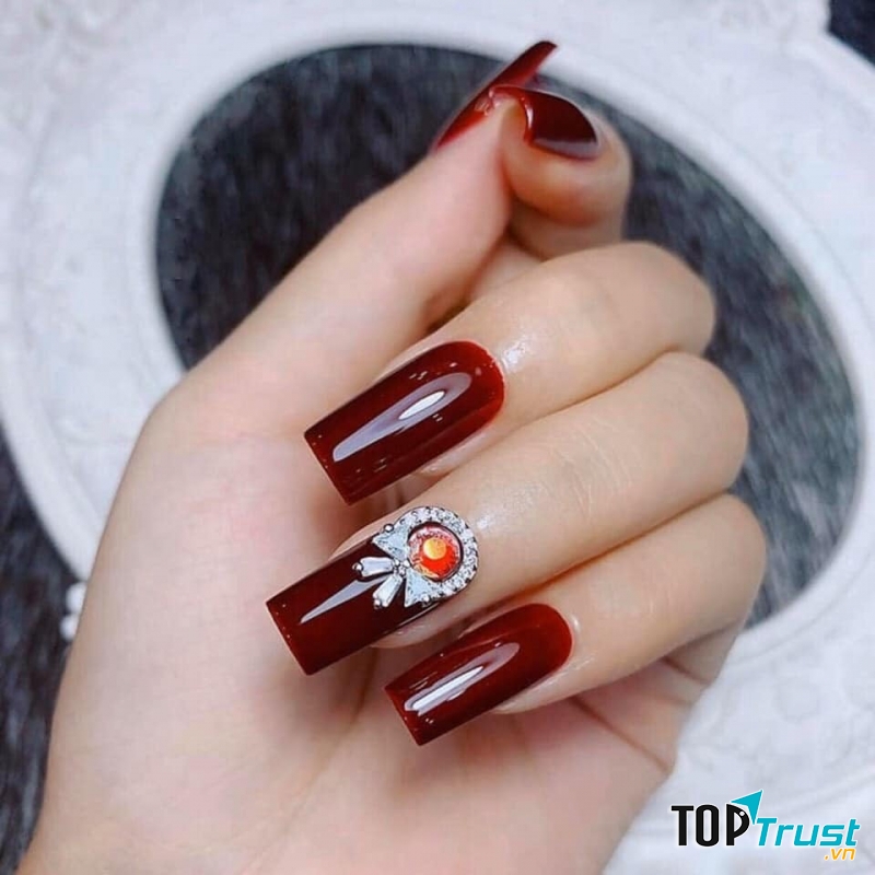 Mẫu Nail có màu sơn đẹp và ấn tượng