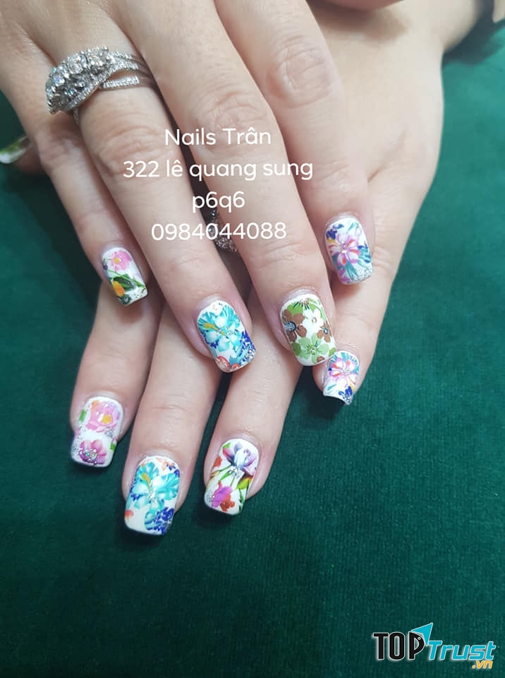 Nails Trân
