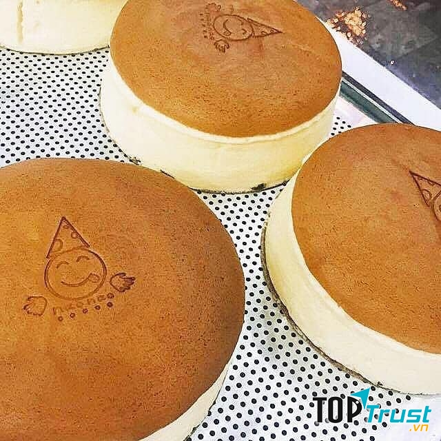 NaoNao - Japanese Cheesecake & Cheese Tart