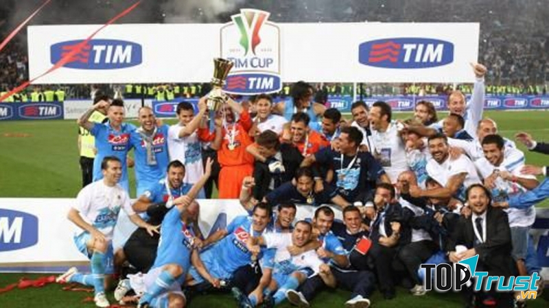 Napoli là đội vô địch năm 2014