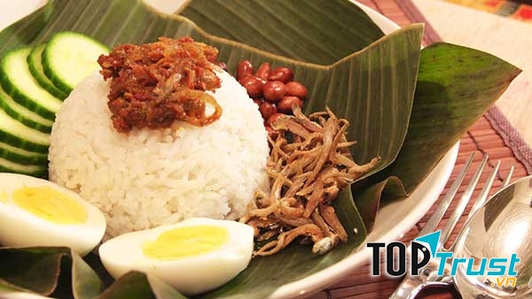 Nasi Lemak - Béo ngậy món cơm truyền thống Malaysia