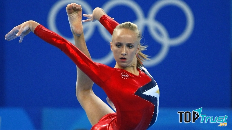 Nastia Liukin là một trong những vận động viên Mỹ tiêu biểu nhất năm 2008