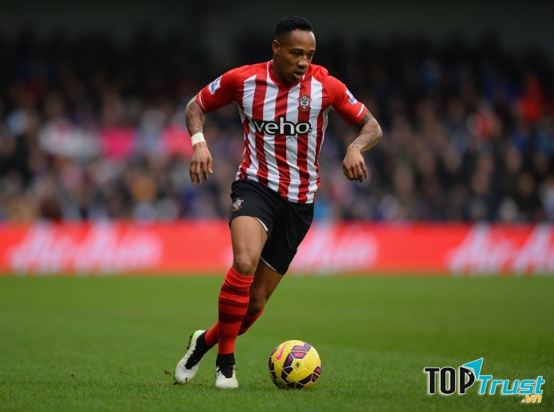 Clyne từng là hậu vệ cánh phải số 1 của Southampton