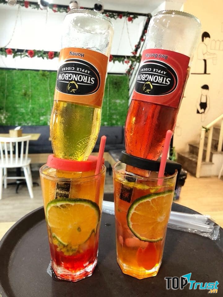 Bia úp ngược tại Neko