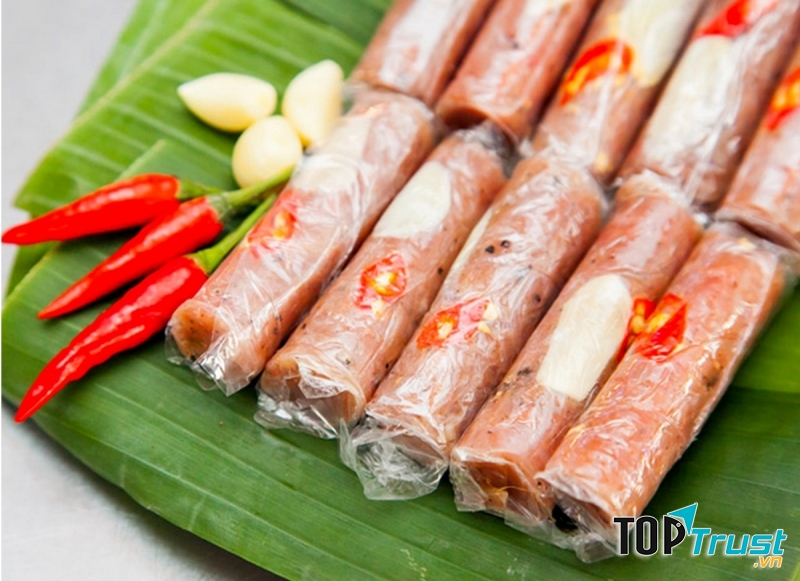Nem chua - đặc sản mang thương hiệu của Thanh Hóa
