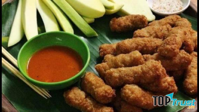 Nem Chua Rán Hội Quán