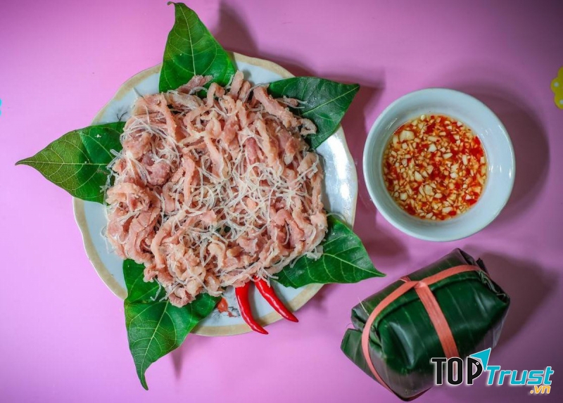 Món nem chua Ninh Bình