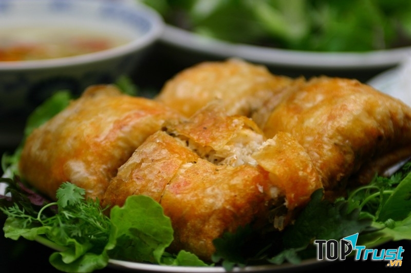 Nem cua bể