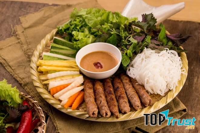 Nem lụi Huế