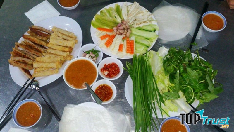 Phục vụ ở quán rất chu đáo và nhanh nhẹn